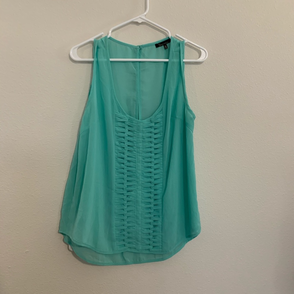 EUC Aqua sheer sleeveless top L